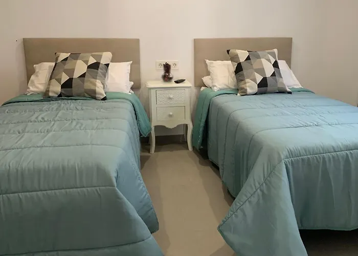 Encanto I Solo Familias Y Parejas En Zona Centro